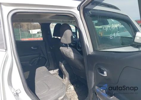 2017 Jeep Renegade Altitude 4X4 из США, поврежденный, VIN ZACCJBBH5HPF52639